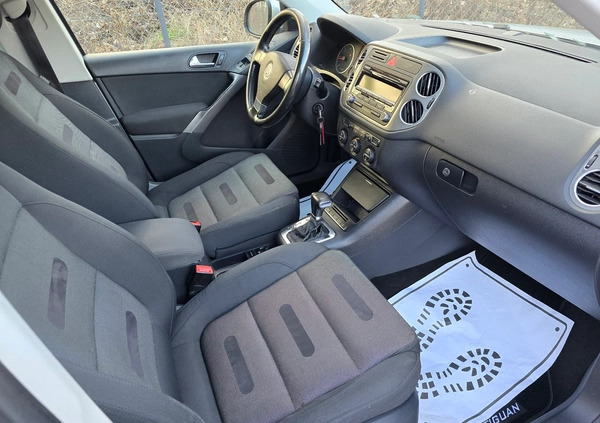 Volkswagen Tiguan cena 33999 przebieg: 242435, rok produkcji 2008 z Pyskowice małe 407